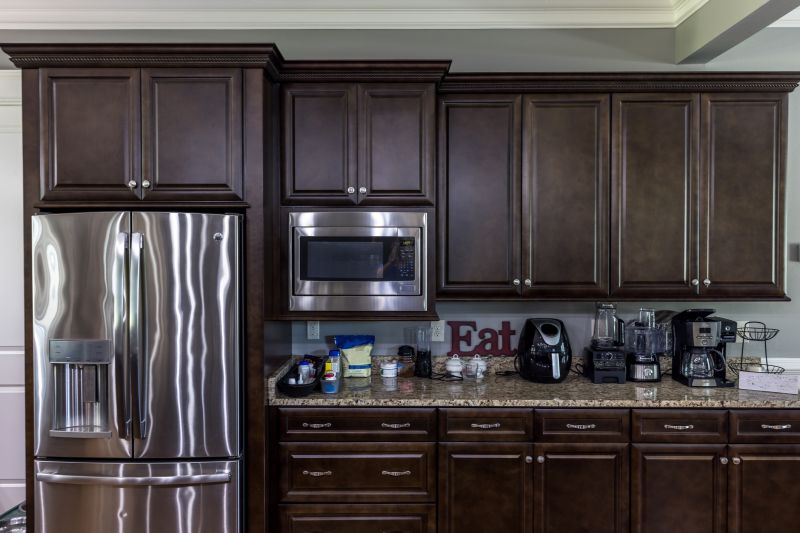 Cabinet Glazing Service in Dayton, OH